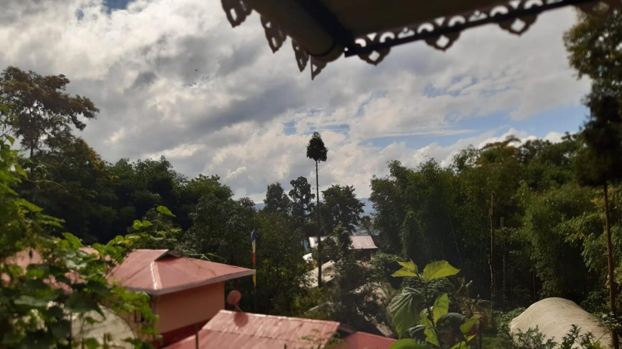 Tenam Garden Homestay Kalimpong Bagian luar foto