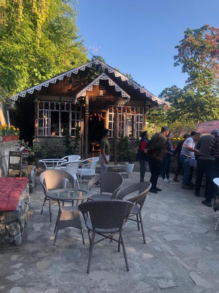 Tenam Garden Homestay Kalimpong Bagian luar foto